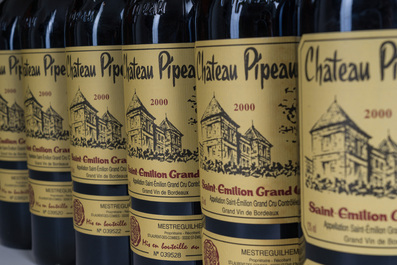 2000-2009 Ch&acirc;teau Pipeau et Monthelie, 12 bouteilles