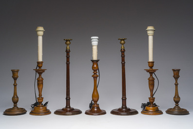 Sept chandeliers en bois, dont trois sont mont&eacute;s en lampes, Angleterre, 19&egrave;me si&egrave;cle