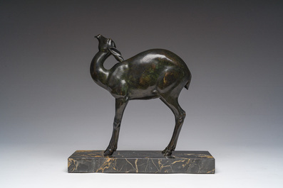 French school: A brown patinated bronze Art Deco sculpture of a doe on a Marmo Portoro marble base, ca. 1920