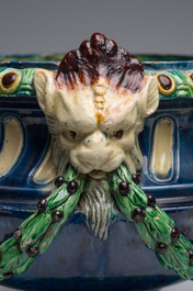 Trois diverses jardini&egrave;res en majolique polychrome, e.a. Boh&egrave;me et Allemagne, 19&egrave;me/20&egrave;me si&egrave;cle.