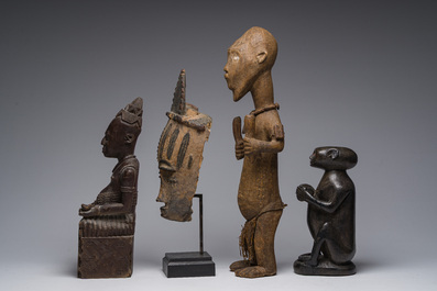 Collection vari&eacute;e de masques et de sculptures africaines, origines diverses, 20&egrave;me si&egrave;cle