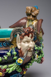 Trois diverses jardini&egrave;res en majolique polychrome, e.a. Boh&egrave;me et Allemagne, 19&egrave;me/20&egrave;me si&egrave;cle.