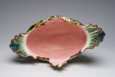 Trois diverses jardini&egrave;res en majolique polychrome, e.a. Boh&egrave;me et Allemagne, 19&egrave;me/20&egrave;me si&egrave;cle.