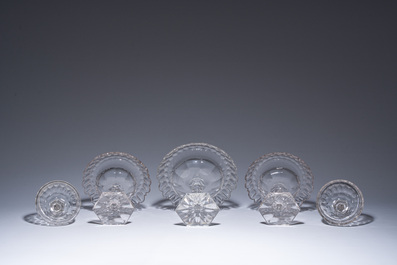 Collection vari&eacute;e de drageoirs et sali&egrave;res en verre et en cristal, 19&egrave;me/20&egrave;me si&egrave;cle