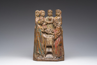 Groupe en bois sculpt&eacute; et polychrome repr&eacute;sentant la circoncision de J&eacute;sus, 19&egrave;me si&egrave;cle