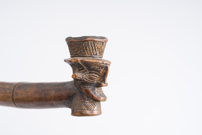 Collection vari&eacute;e de couteaux, pipes et fl&egrave;ches, Kuba, Congo, principalement milieu du 20&egrave;me si&egrave;cle