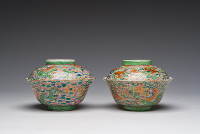 Paire de vols couverts en porcelaine de Chine famille rose de Canton &agrave; d&eacute;cor de dragons, 19&egrave;me si&egrave;cle