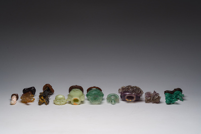 Collection de sept sculptures en pierre dure, dont du jade, du quartz et de l'&oelig;il de tigre, Chine, 19&egrave;me/20&egrave;me si&egrave;cle