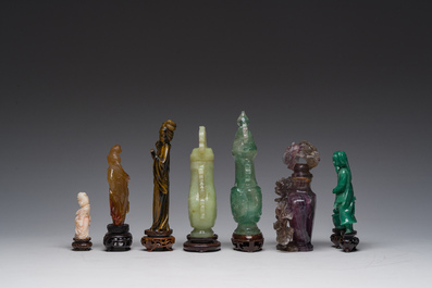 Collection de sept sculptures en pierre dure, dont du jade, du quartz et de l'&oelig;il de tigre, Chine, 19&egrave;me/20&egrave;me si&egrave;cle