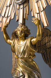 Ostensoir en argent dor&eacute; avec un ange couronn&eacute; d'un nuage radieux, poin&ccedil;on du ma&icirc;tre Hippolyte-Fran&ccedil;ois Bertrand-Paraud, 950/000, France, 19&egrave;me si&egrave;cle