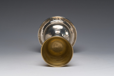 Calice en argent partiellement dor&eacute; de style baroque, poin&ccedil;on d'orf&egrave;vre Alexandre Thierry, France, 19&egrave;me si&egrave;cle