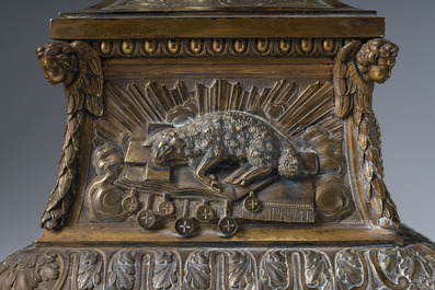 Ostensoir en argent dor&eacute; avec un ange couronn&eacute; d'un nuage radieux, poin&ccedil;on du ma&icirc;tre Hippolyte-Fran&ccedil;ois Bertrand-Paraud, 950/000, France, 19&egrave;me si&egrave;cle