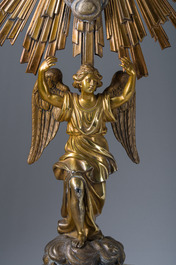 Ostensoir en argent dor&eacute; avec un ange couronn&eacute; d'un nuage radieux, poin&ccedil;on du ma&icirc;tre Hippolyte-Fran&ccedil;ois Bertrand-Paraud, 950/000, France, 19&egrave;me si&egrave;cle