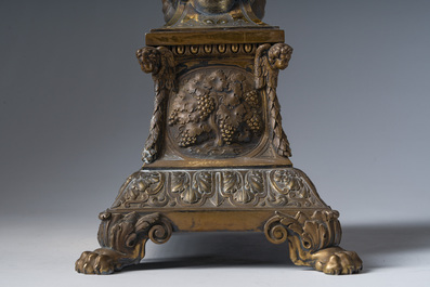 Ostensoir en argent dor&eacute; avec un ange couronn&eacute; d'un nuage radieux, poin&ccedil;on du ma&icirc;tre Hippolyte-Fran&ccedil;ois Bertrand-Paraud, 950/000, France, 19&egrave;me si&egrave;cle