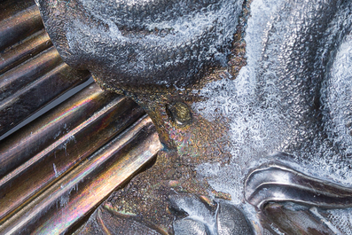 Ostensoir en argent partiellement dor&eacute; surmont&eacute; d'une couronne en m&eacute;tal dor&eacute;, poin&ccedil;on du ma&icirc;tre Pierre-Henry Favier, 950/000, France, 19&egrave;me si&egrave;cle