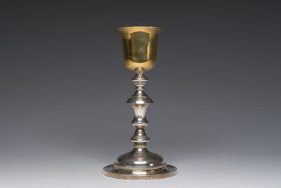Calice en argent partiellement dor&eacute; de style baroque, poin&ccedil;on d'orf&egrave;vre Alexandre Thierry, France, 19&egrave;me si&egrave;cle