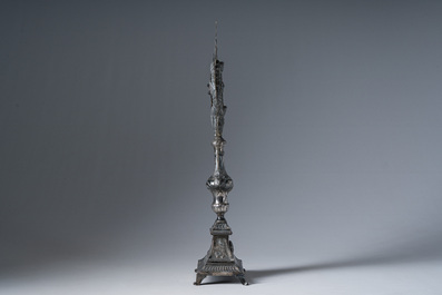 Ostensoir en argent partiellement dor&eacute; &agrave; d&eacute;cor de ch&eacute;rubins, poin&ccedil;on du ma&icirc;tre Jean-Fran&ccedil;ois M&eacute;zard, 950/000, France, Paris, ca. 1798/1822