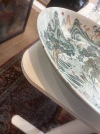 A large Chinese famille rose '100 deer' dish, 19th C.
