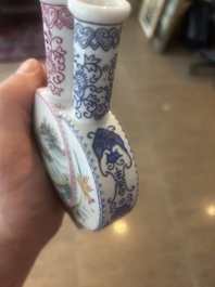 Vase double en porcelaine de Chine famille rose &agrave; d&eacute;cor floral et de paysage, marque de Qianlong, R&eacute;publique, 20&egrave;me si&egrave;cle