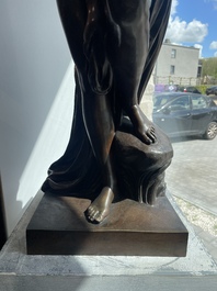 Eug&egrave;ne Cornu (1827-1899): V&eacute;nus sortant du bain ou La baigneuse, bronze &agrave; patine brune