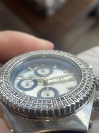 An Ikepod Megapode chronograph titanium and sapphire glass wristwatch designed by Marc Newson, ed. 257/9999, ca. 2000