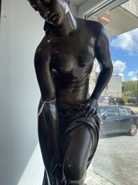 Eug&egrave;ne Cornu (1827-1899): V&eacute;nus sortant du bain ou La baigneuse, bronze &agrave; patine brune