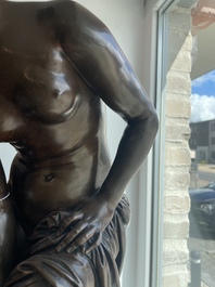 Eug&egrave;ne Cornu (1827-1899): V&eacute;nus sortant du bain ou La baigneuse, bronze &agrave; patine brune