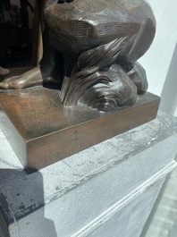 Eug&egrave;ne Cornu (1827-1899): V&eacute;nus sortant du bain ou La baigneuse, bronze &agrave; patine brune