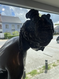 Eug&egrave;ne Cornu (1827-1899): V&eacute;nus sortant du bain ou La baigneuse, bronze &agrave; patine brune