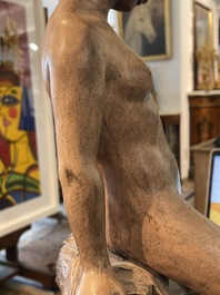 Claude Michel (Clodion, 1738-1814, apr&egrave;s): Nymphe au rocher, terre cuite patin&eacute;e, 19&egrave;me si&egrave;cle