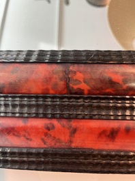 Een Vlaamse rechthoekige spiegel in schildpadfineer en ge&euml;boniseerd hout, 17de eeuw