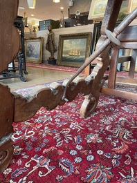 Table en noyer aux raccords en fer forg&eacute;, Espagne, 18&egrave;me si&egrave;cle