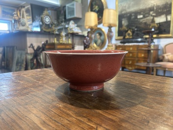 A Chinese monochrome copper-red glazed bowl, 19th C.