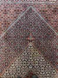 Een Perzisch Bidjar tapijt met floraal decor, wol op katoen, 20ste eeuw