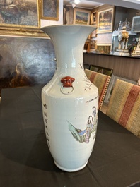 Cinq vases en porcelaine de Chine famille rose et qianjiang cai, 19&egrave;me/20&egrave;me si&egrave;cle