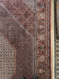 Een Perzisch Bidjar tapijt met floraal decor, wol op katoen, 20ste eeuw