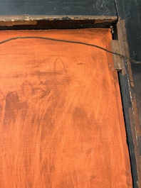 Een Vlaamse rechthoekige spiegel in schildpadfineer en ge&euml;boniseerd hout, 17de eeuw