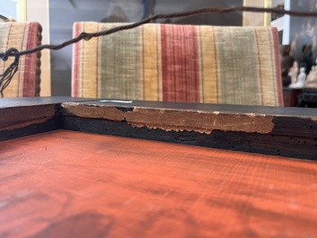 Een Vlaamse rechthoekige spiegel in schildpadfineer en ge&euml;boniseerd hout, 17de eeuw