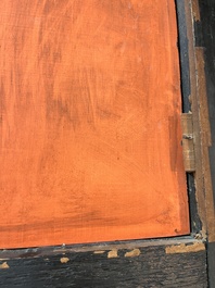 Een Vlaamse rechthoekige spiegel in schildpadfineer en ge&euml;boniseerd hout, 17de eeuw