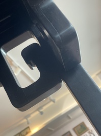 Socle de forme carr&eacute;e en bois sculpt&eacute;, Chine, 19&egrave;me si&egrave;cle