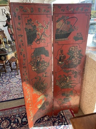Paravent &agrave; 4 panneaux en laque polychrome, Chine, 19&egrave;me/20&egrave;me si&egrave;cle