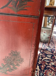 Paravent &agrave; 4 panneaux en laque polychrome, Chine, 19&egrave;me/20&egrave;me si&egrave;cle