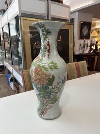 Two Chinese famille rose and qianjiang cai vases with birds among blossoming branches, 19th/20th C.