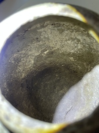 Een diverse collectie vroeg Chinees en Japans steengoed, Song en later