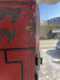 Paravent &agrave; 4 panneaux en laque polychrome, Chine, 19&egrave;me/20&egrave;me si&egrave;cle