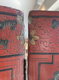 Paravent &agrave; 4 panneaux en laque polychrome, Chine, 19&egrave;me/20&egrave;me si&egrave;cle
