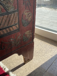 Paravent &agrave; 4 panneaux en laque polychrome, Chine, 19&egrave;me/20&egrave;me si&egrave;cle