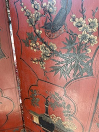 Paravent &agrave; 4 panneaux en laque polychrome, Chine, 19&egrave;me/20&egrave;me si&egrave;cle