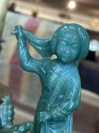 Collection de sept sculptures en pierre dure, dont du jade, du quartz et de l'&oelig;il de tigre, Chine, 19&egrave;me/20&egrave;me si&egrave;cle
