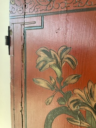 Paravent &agrave; 4 panneaux en laque polychrome, Chine, 19&egrave;me/20&egrave;me si&egrave;cle